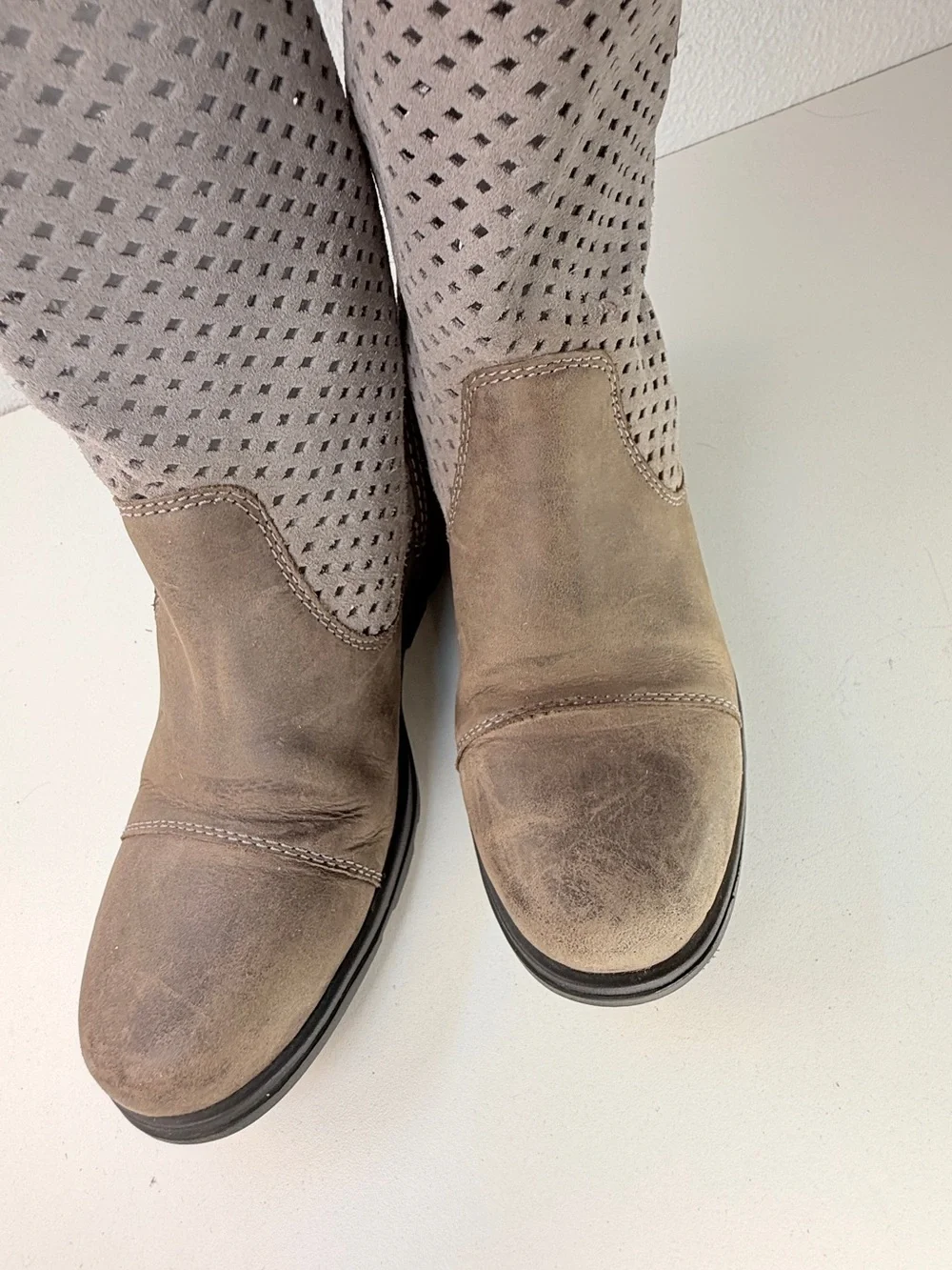 Sorel Perforated Leather Buckle Moto Boots Taupe Womens 7